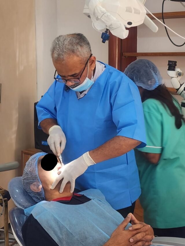 Read more about the article Dental Implant Expert in Delhi-NCR